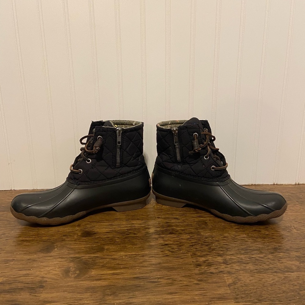 Quilted Black Winter Rain Ankle Boots with Zipper